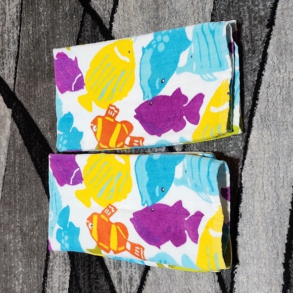 HOME STUDIO TROPICAL FISH THICK COTTON BATH/KITCHEN TOWELS SET-OF-2 PRICE FIRM - Picture 1 of 11